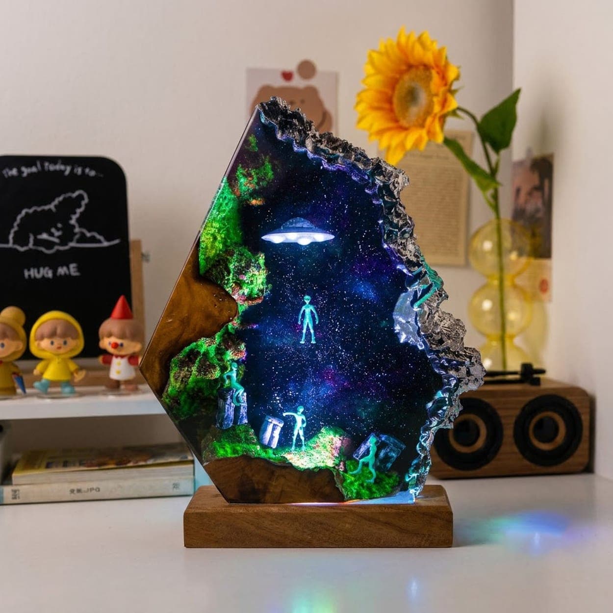 UFO Abduction Alien Diorama Epoxy Resin Night Light