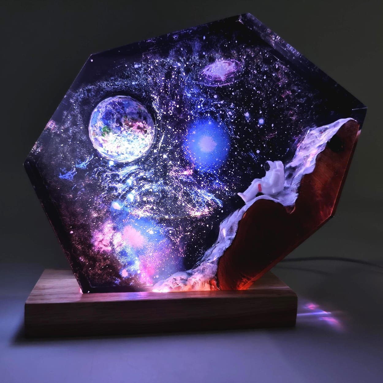Lost in Space Astronaut Epoxy Resin Night Light