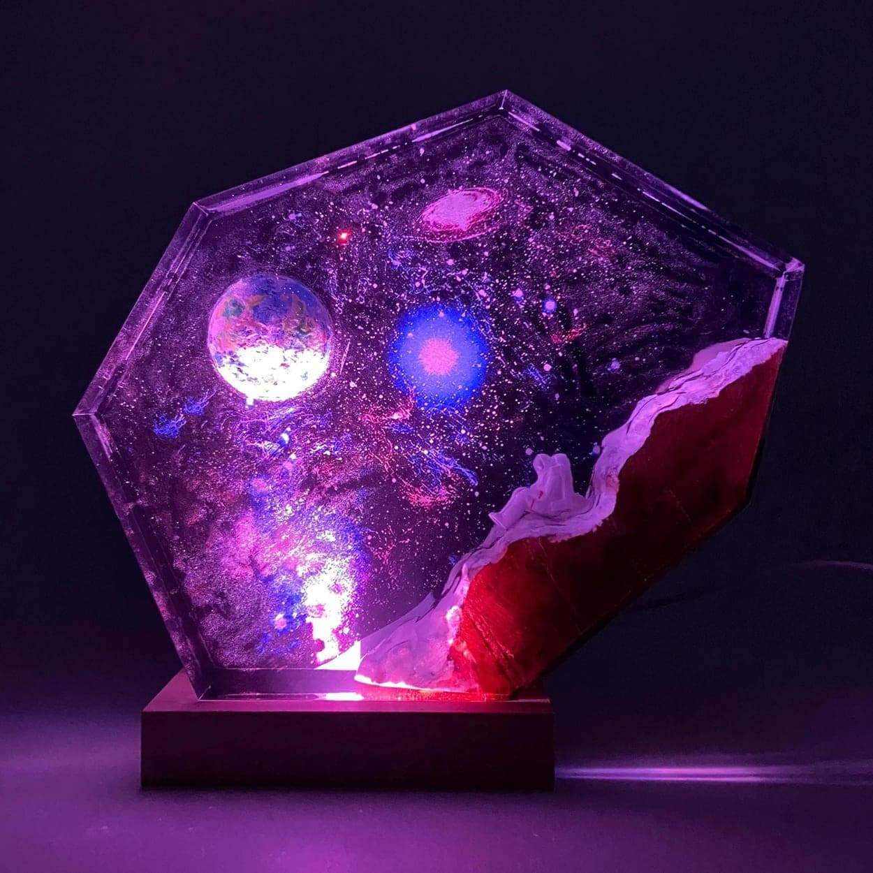 Lost in Space Astronaut Epoxy Resin Night Light