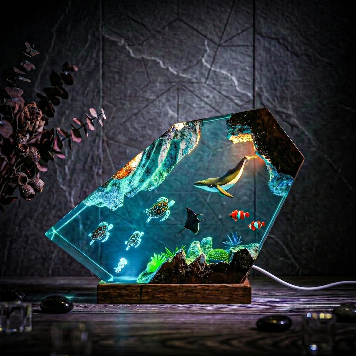 Humpback Whale and Sea Turtles Geometric Epoxy Resin Night Light