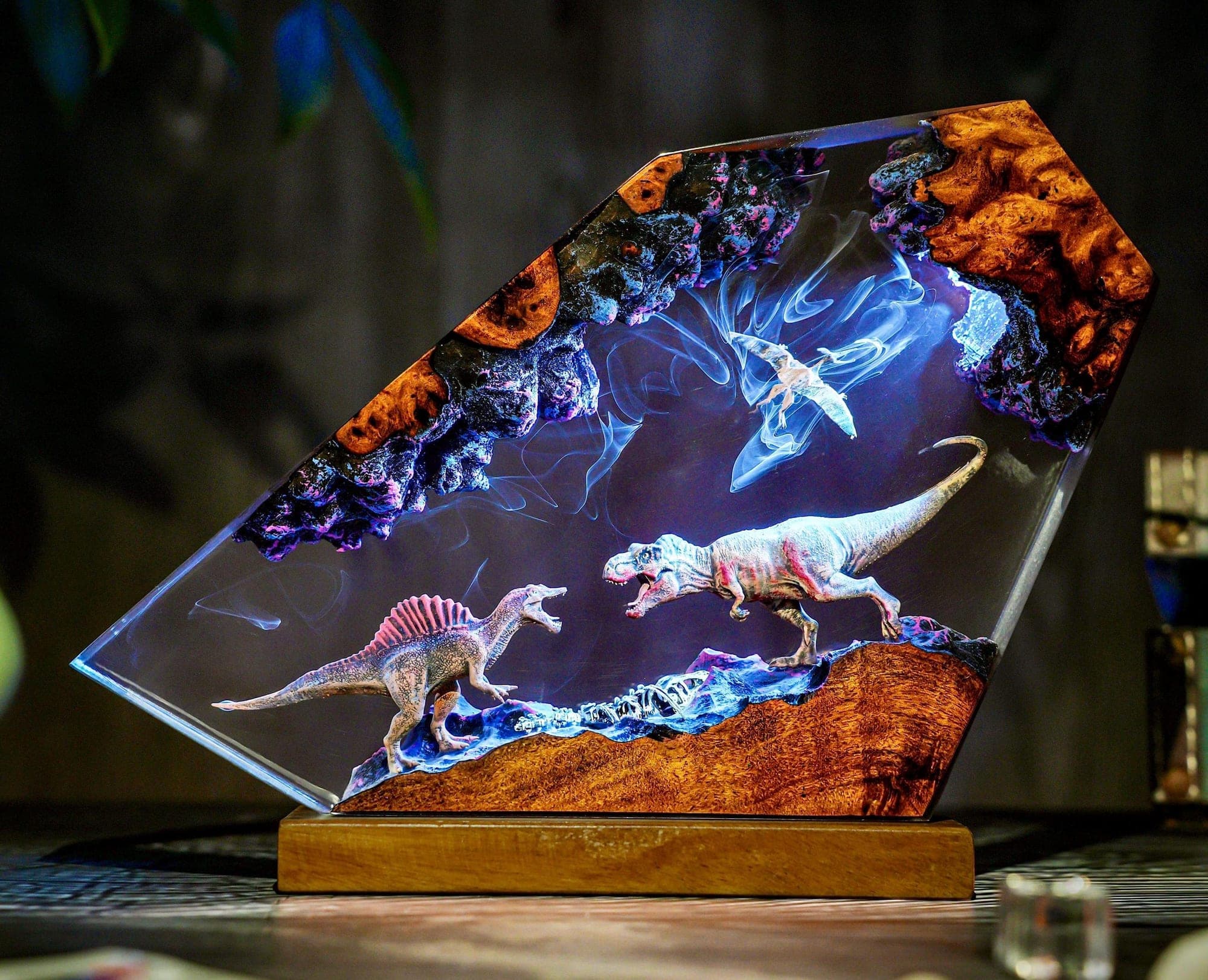 T-Rex vs Spinosaurus Dinosaur Battle Resin Night Light