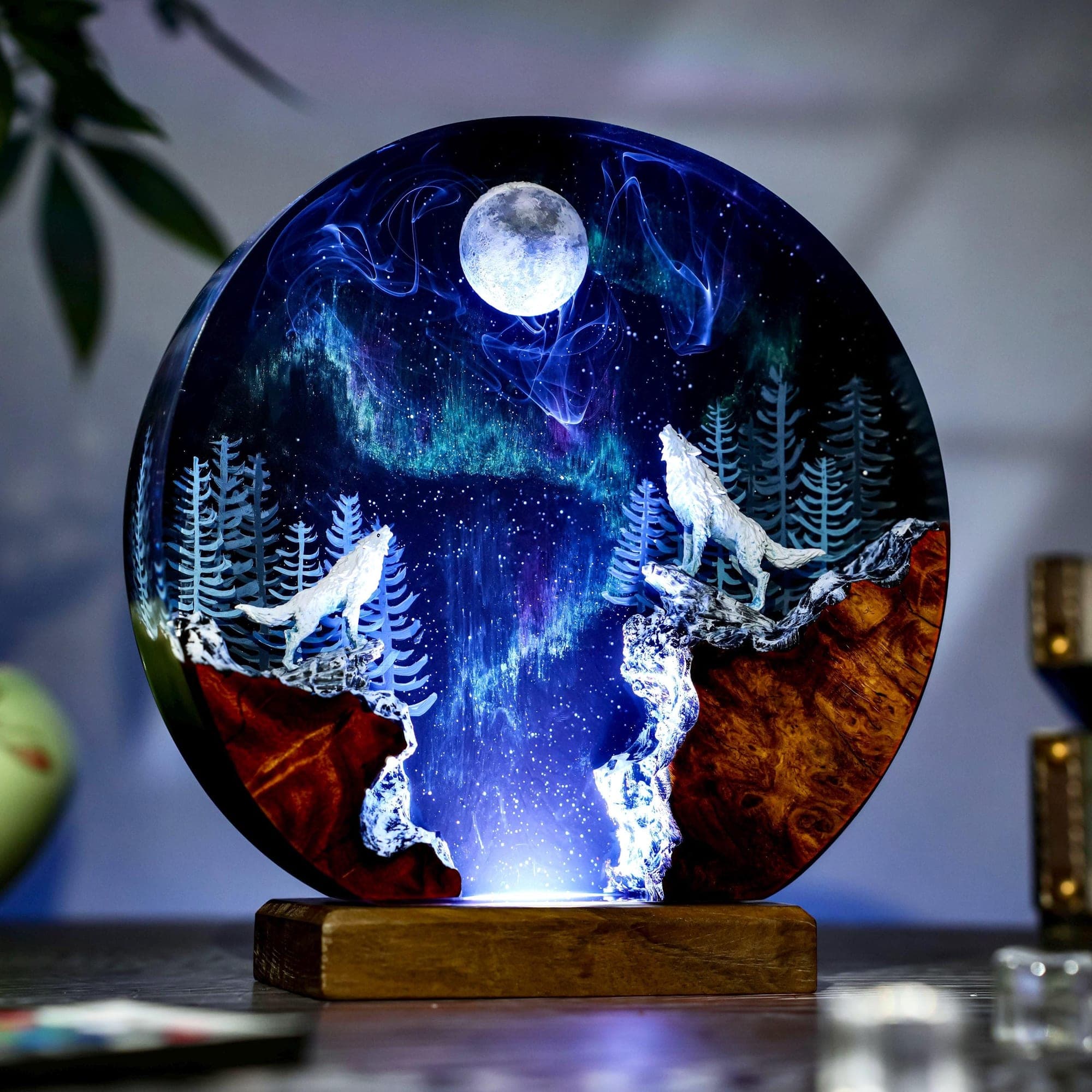 Howling Wolves Aurora Borealis Resin Night Light