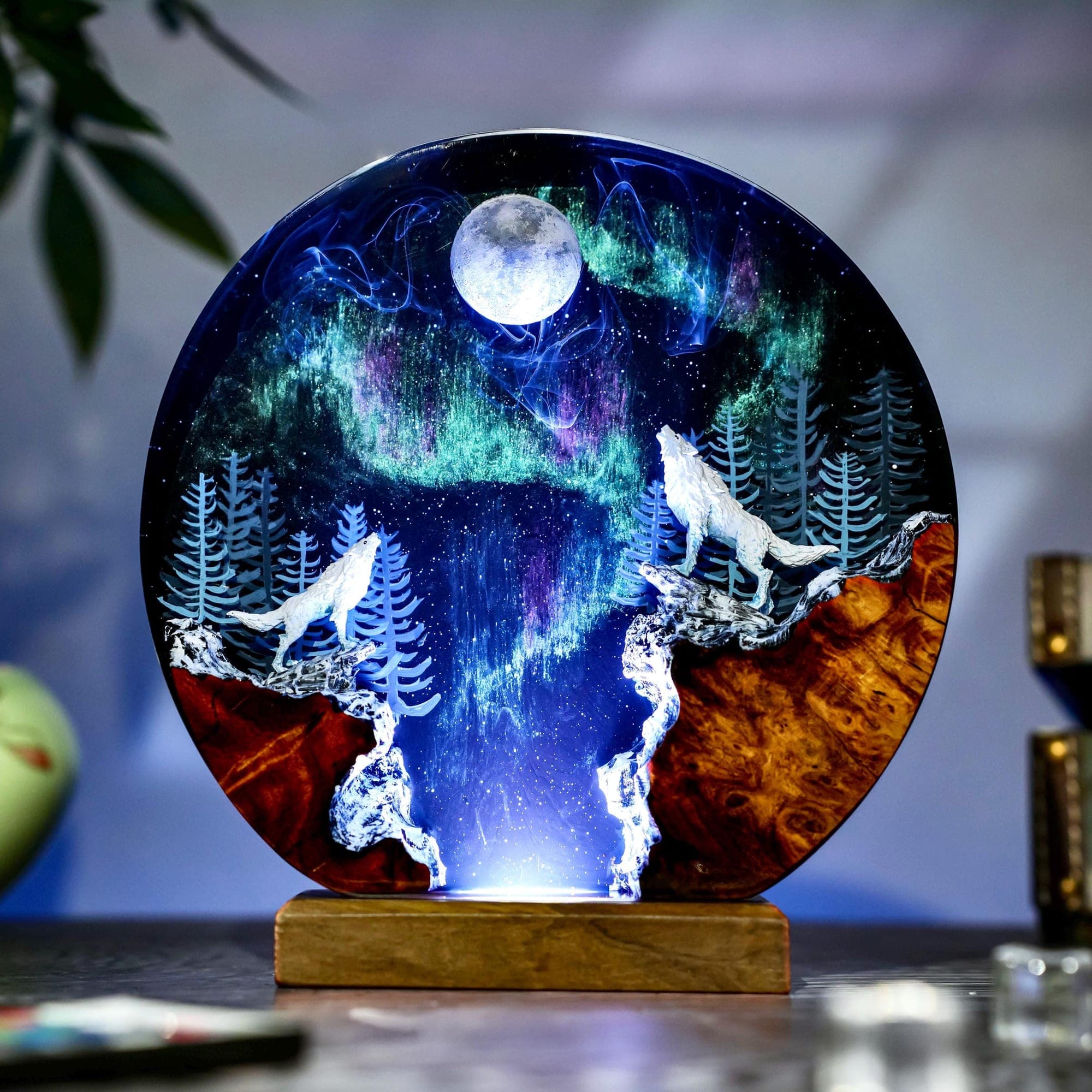 Howling Wolves Aurora Borealis Resin Night Light