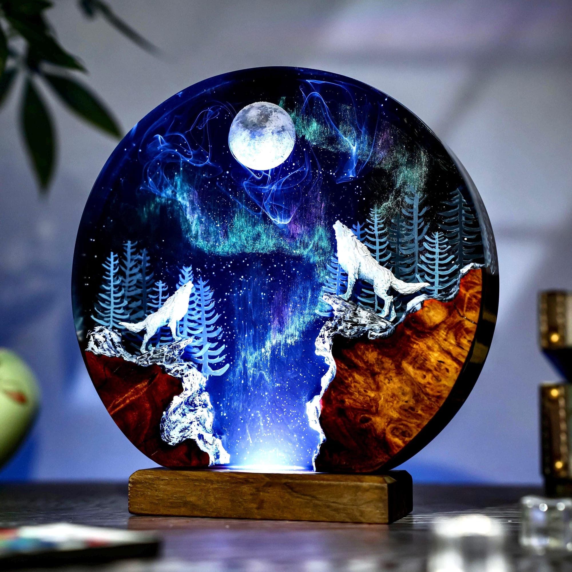 Howling Wolves Aurora Borealis Resin Night Light