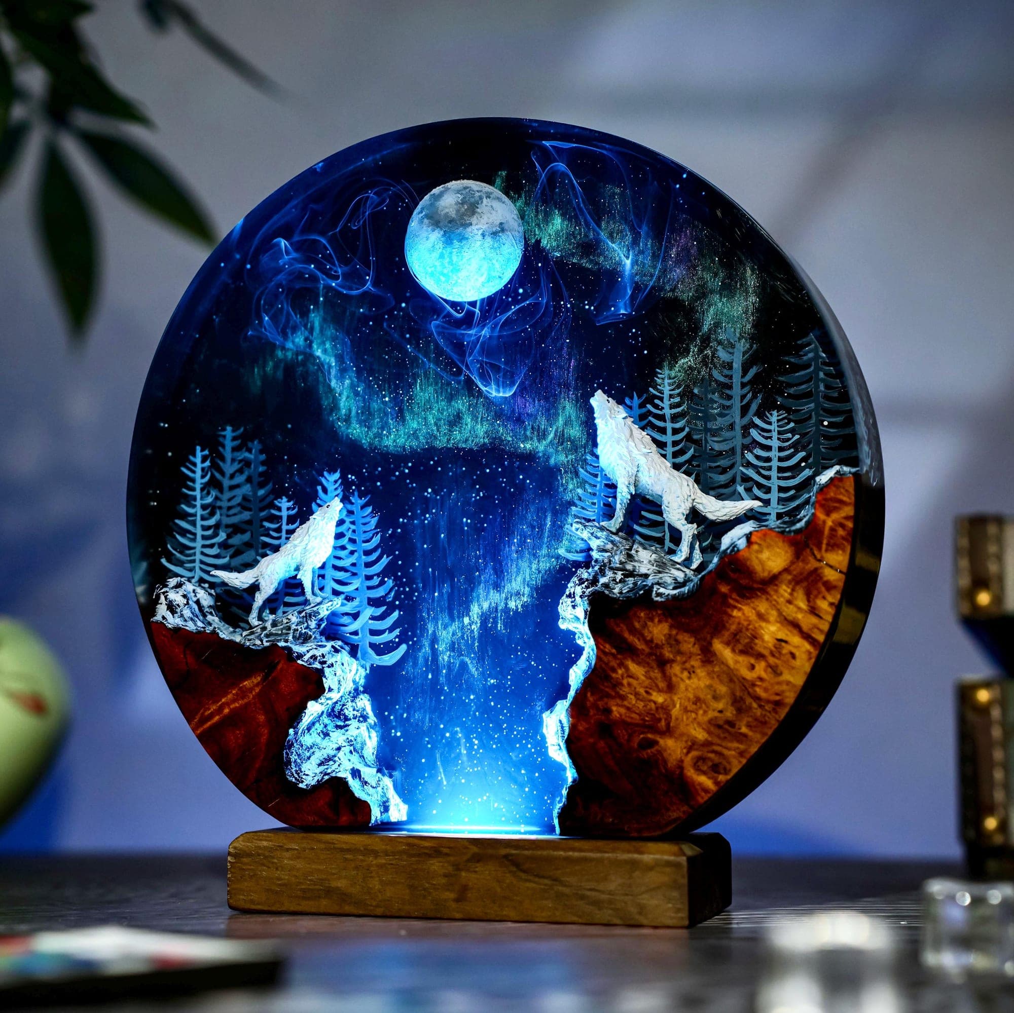 Howling Wolves Aurora Borealis Resin Night Light