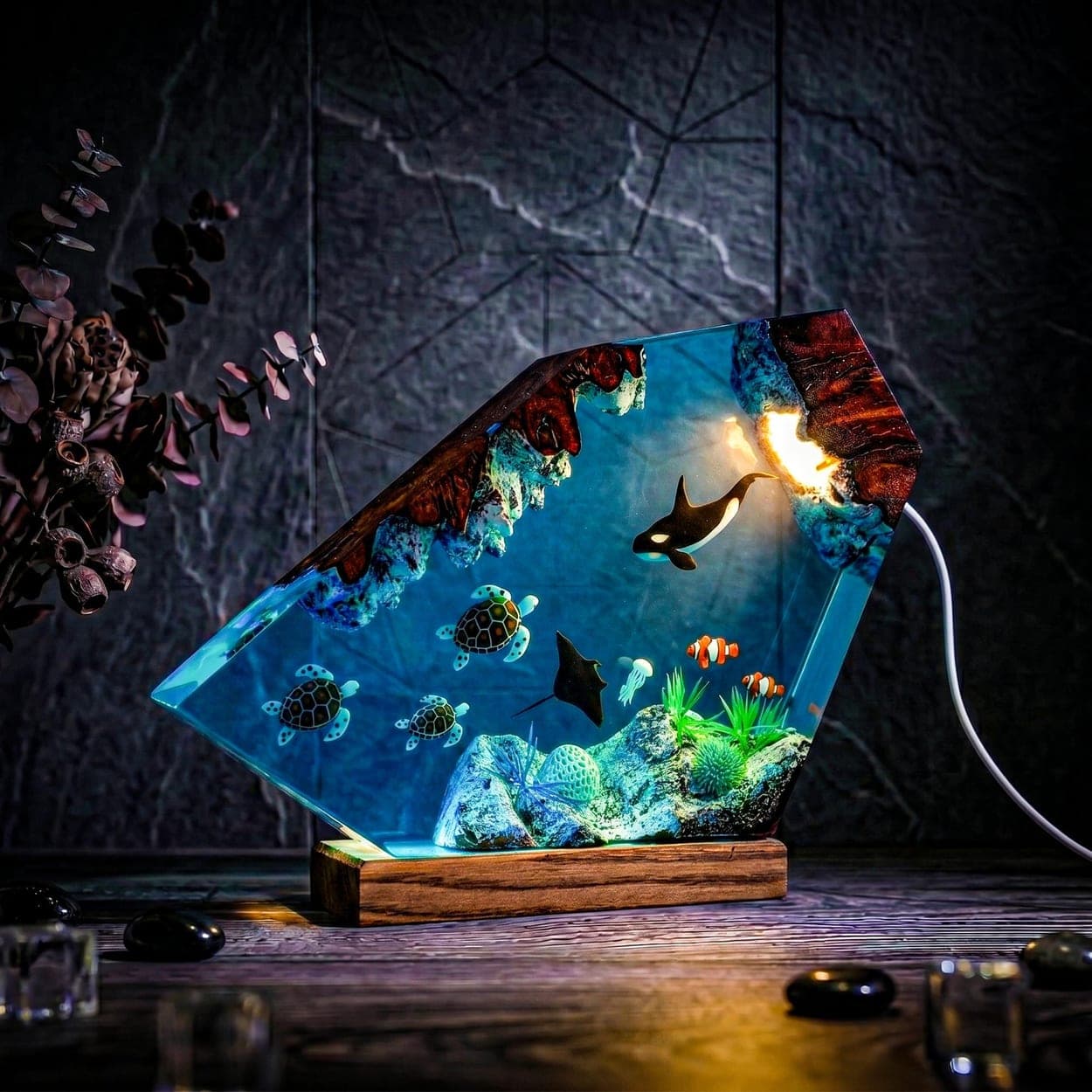 Humpback Whale and Sea Turtles Geometric Epoxy Resin Night Light